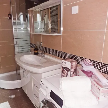 U In Pegaz Apartamento *